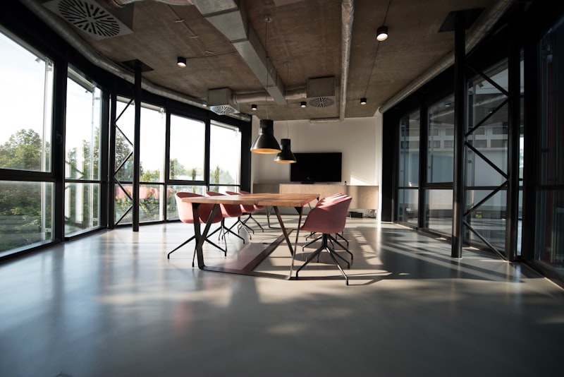 BC&S Builder office and project planning workspace